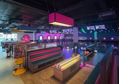 Hollywood Bowl, Reading